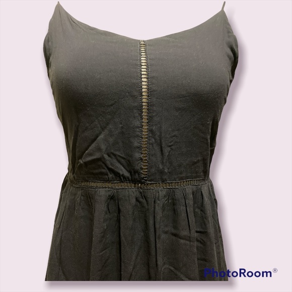 Traded* Beautiful Black Peek -A- Boo Mini Dress - Picture 5 of 6